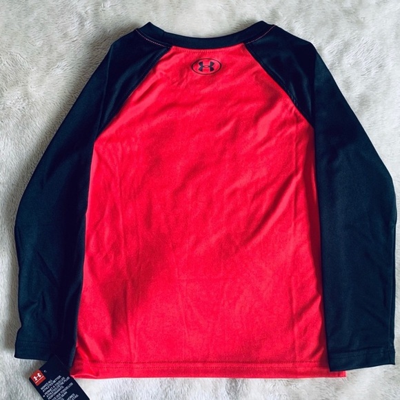 Under Armour Long Sleeve Dri-fit Size 4 - Picture 4 of 7